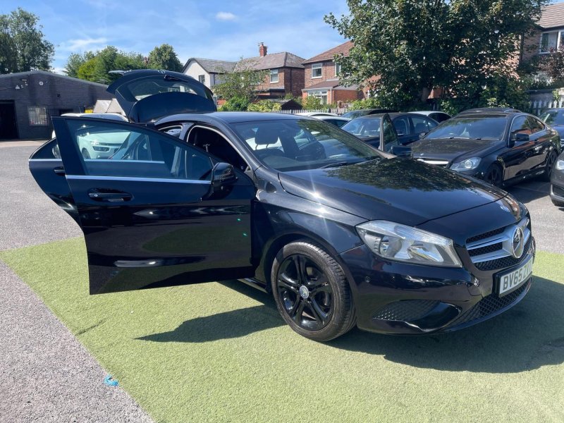 MERCEDES-BENZ A CLASS
