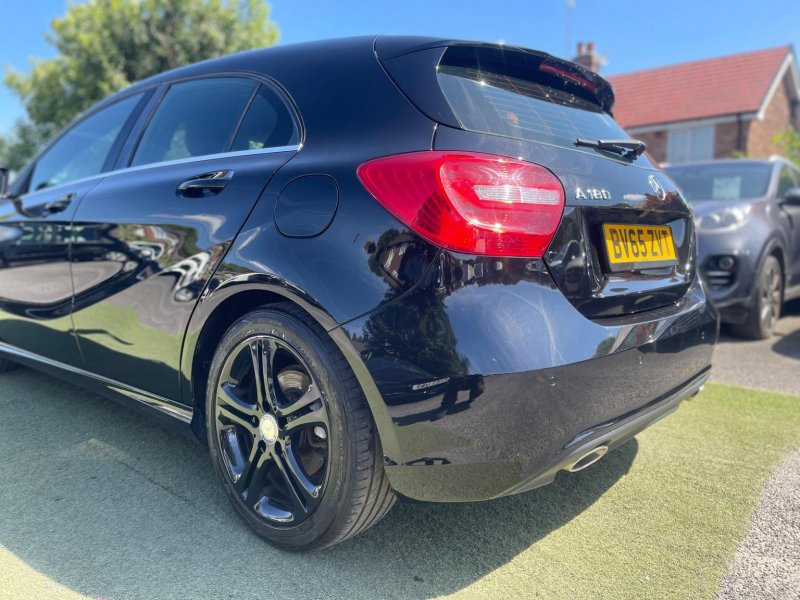 MERCEDES-BENZ A CLASS