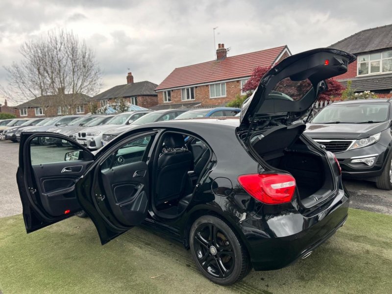 MERCEDES-BENZ A CLASS