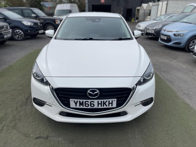 MAZDA MAZDA3