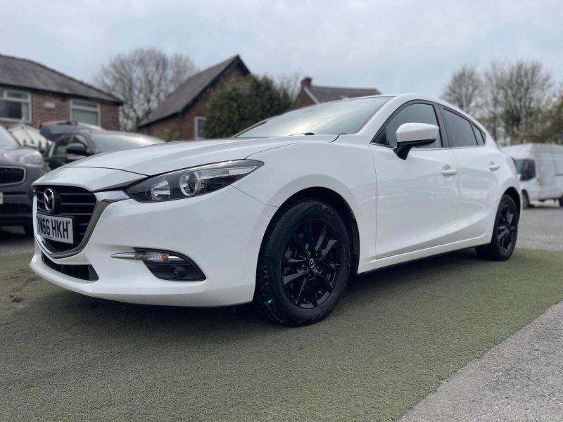 MAZDA MAZDA3