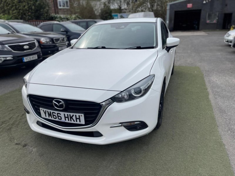 MAZDA MAZDA3