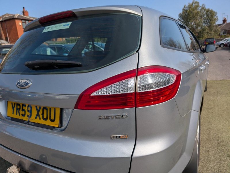 FORD MONDEO