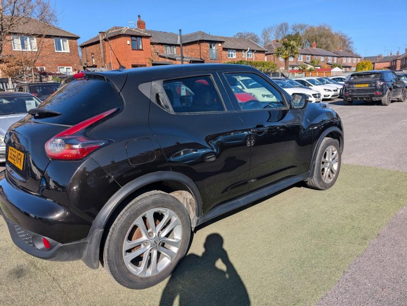 NISSAN JUKE