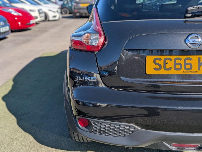 NISSAN JUKE