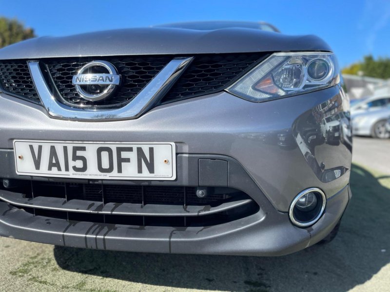 NISSAN QASHQAI