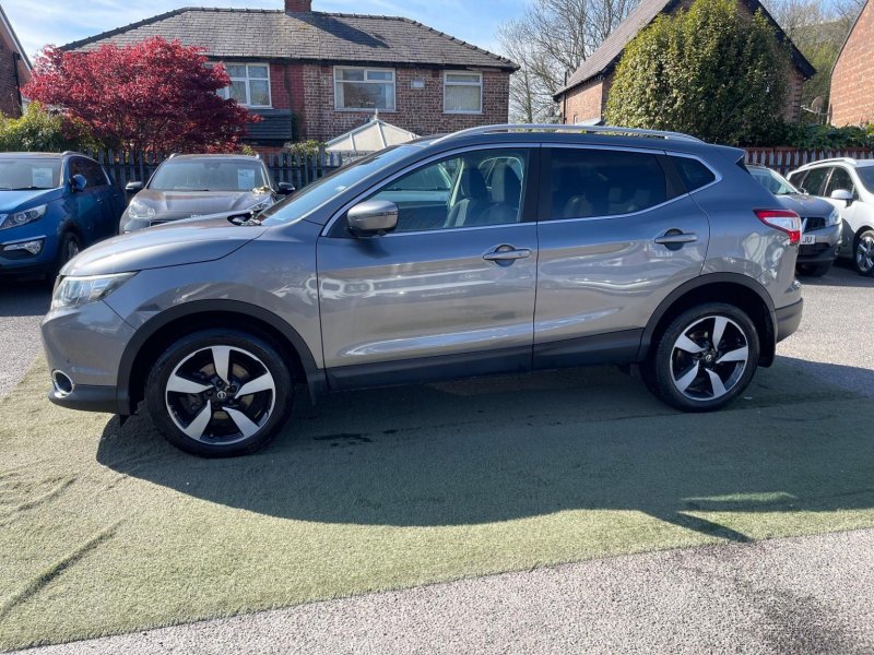 NISSAN QASHQAI