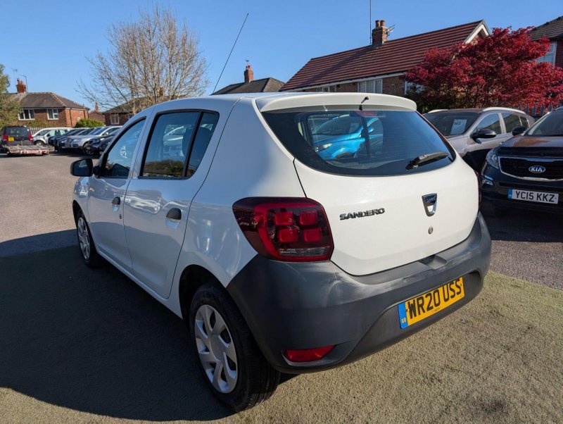 DACIA SANDERO