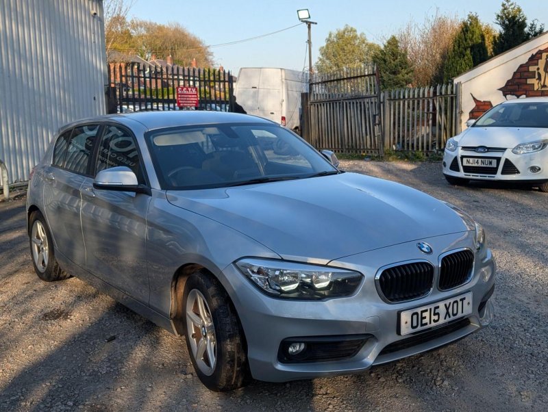 BMW 1 SERIES