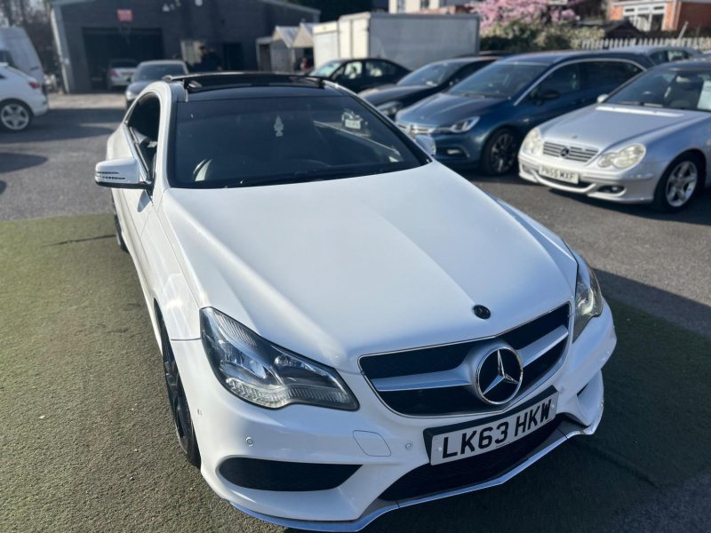 MERCEDES-BENZ E CLASS