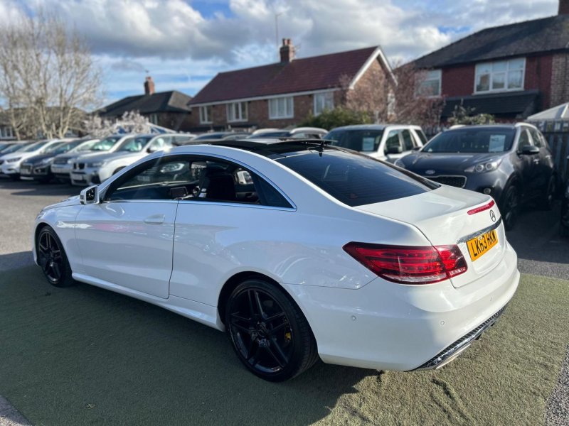 MERCEDES-BENZ E CLASS