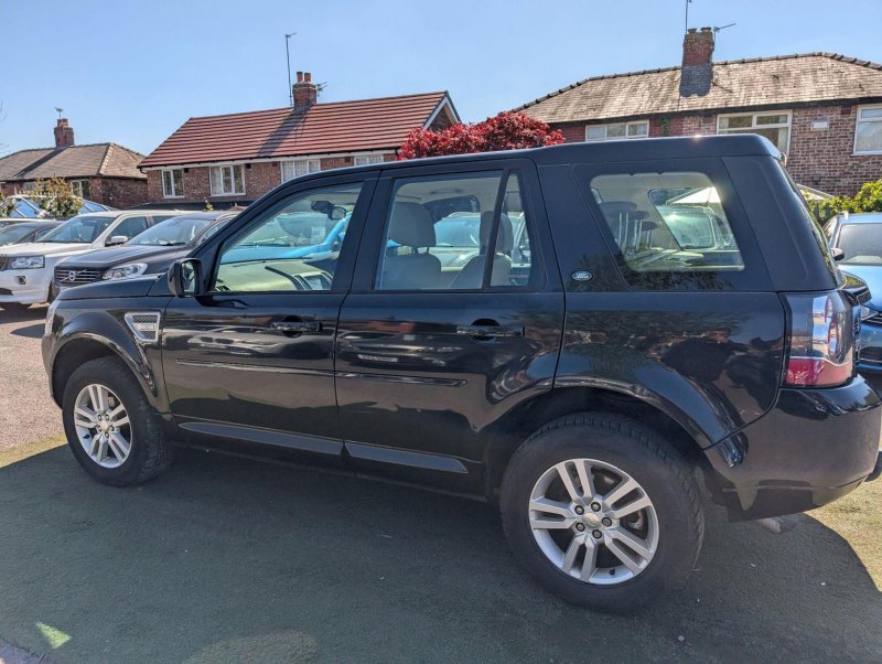 LAND ROVER FREELANDER 2