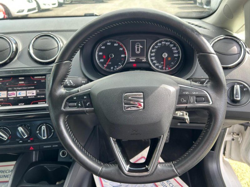 SEAT IBIZA