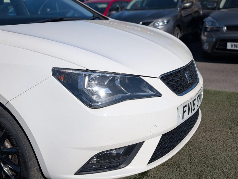 SEAT IBIZA