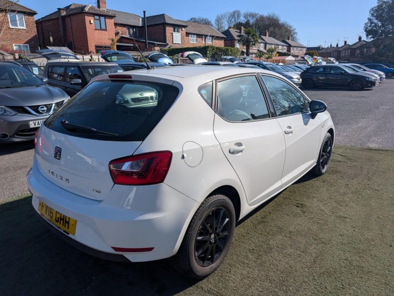 SEAT IBIZA