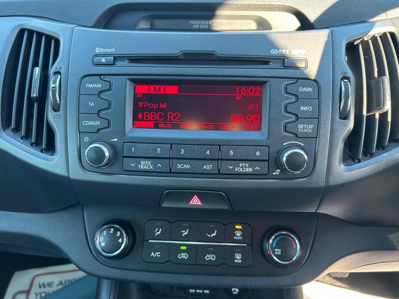 KIA SPORTAGE