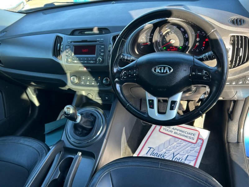 KIA SPORTAGE