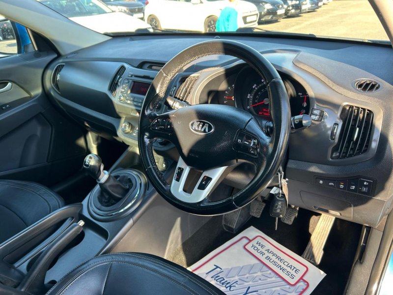KIA SPORTAGE