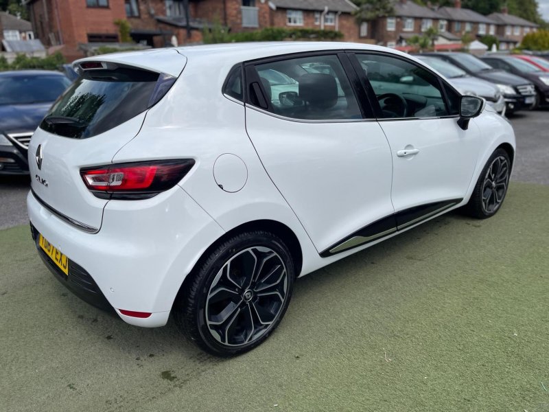 RENAULT CLIO