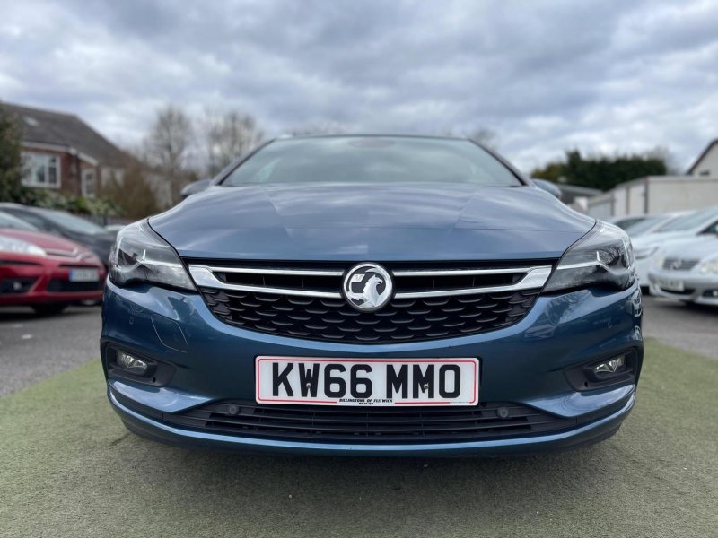 VAUXHALL ASTRA