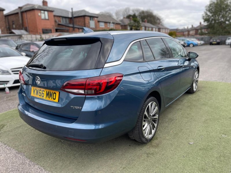 VAUXHALL ASTRA