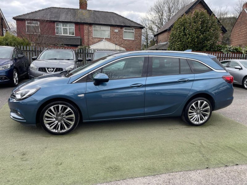 VAUXHALL ASTRA