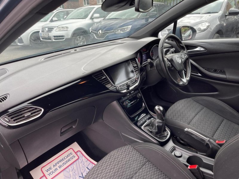 VAUXHALL ASTRA
