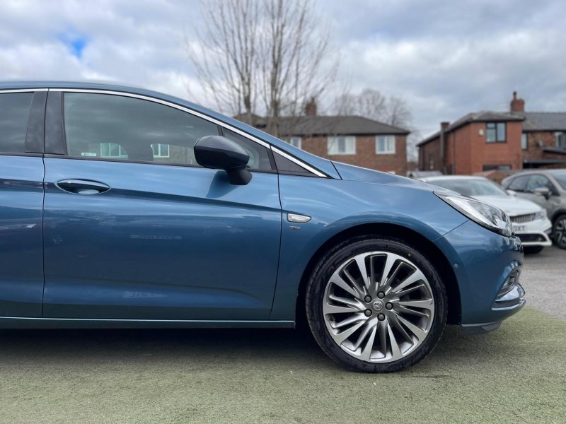 VAUXHALL ASTRA