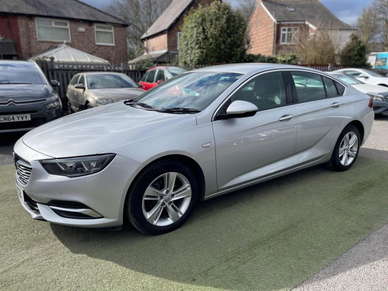 VAUXHALL INSIGNIA