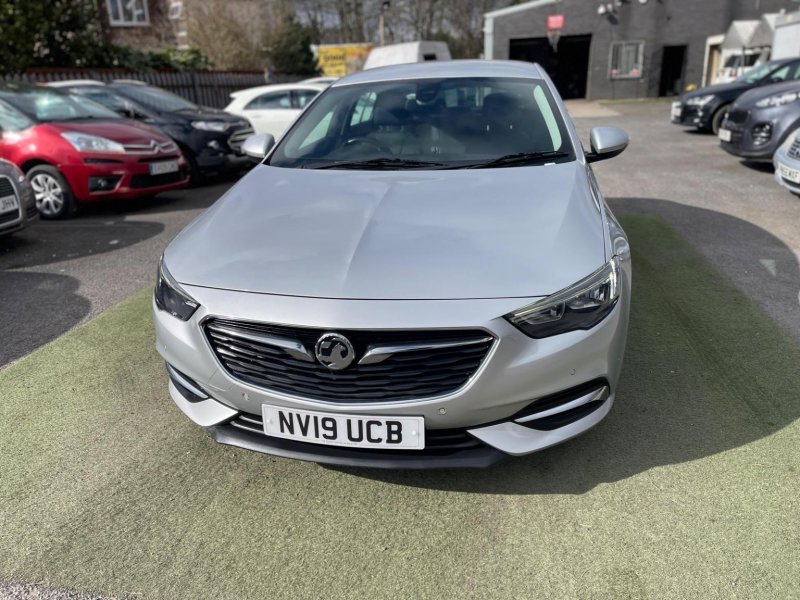 VAUXHALL INSIGNIA