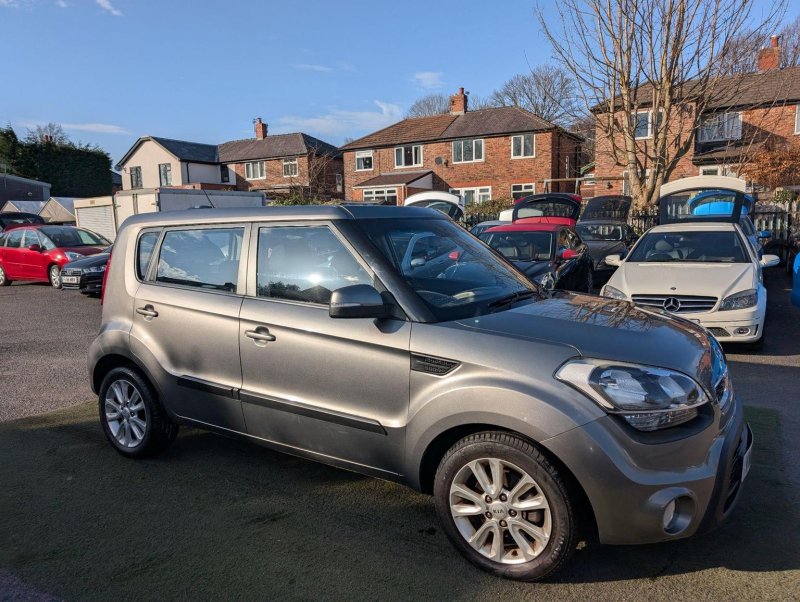 KIA SOUL