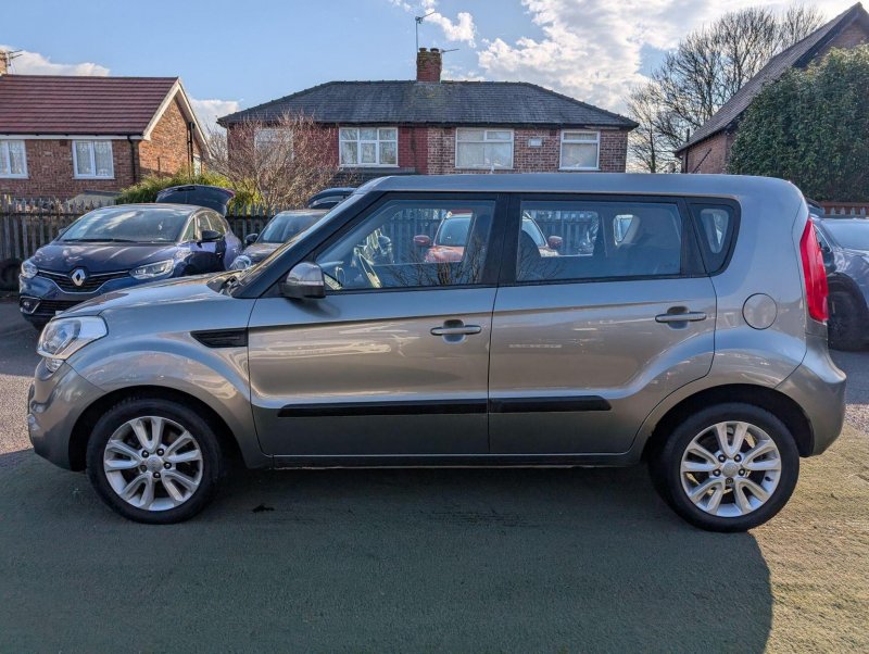 KIA SOUL