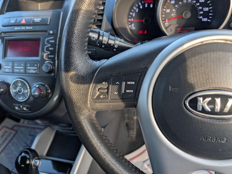 KIA SOUL