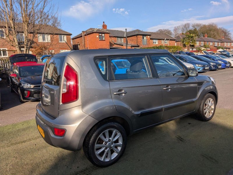 KIA SOUL
