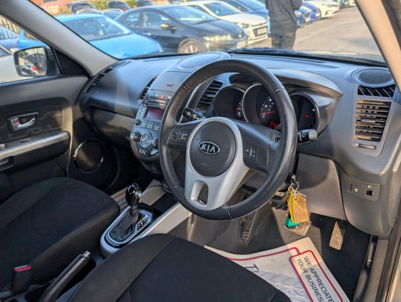 KIA SOUL