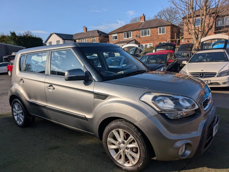 KIA SOUL