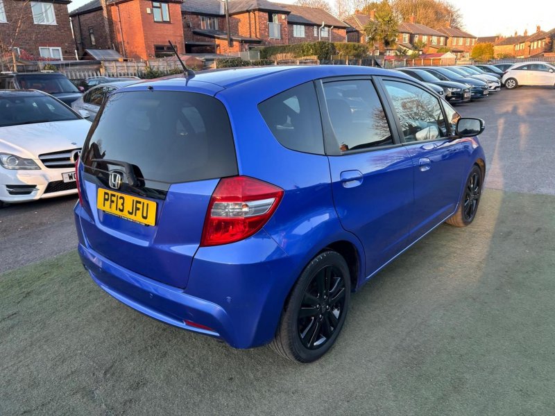 HONDA JAZZ