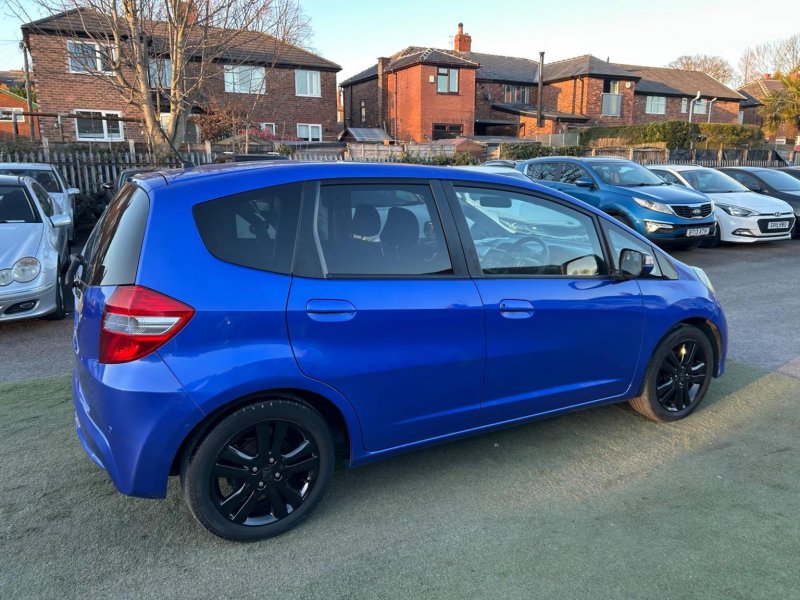 HONDA JAZZ