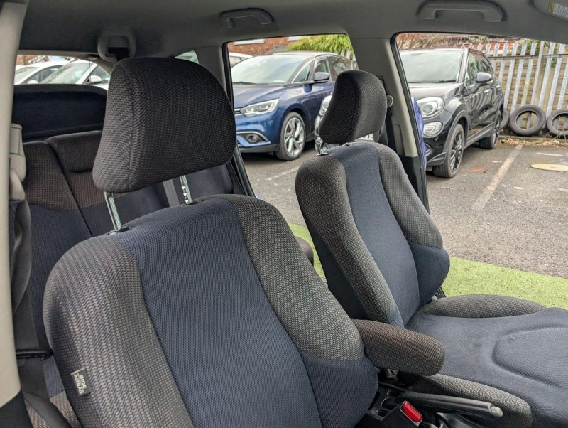 HONDA JAZZ