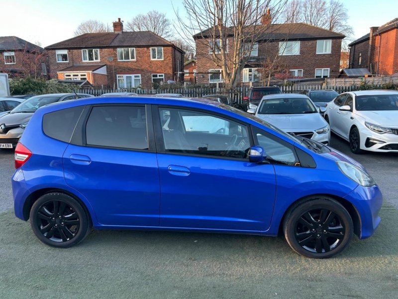 HONDA JAZZ
