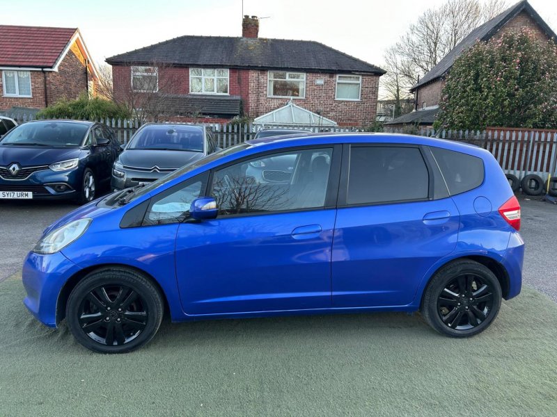 HONDA JAZZ
