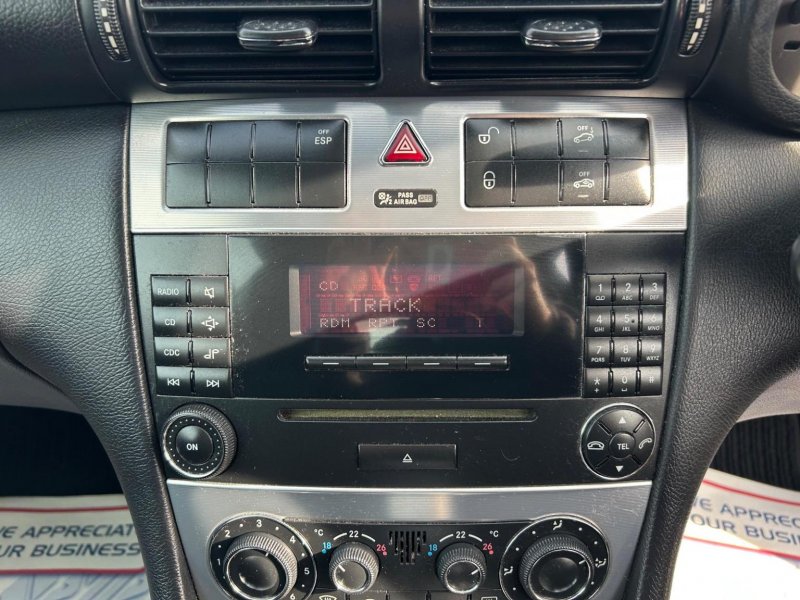 MERCEDES-BENZ C CLASS
