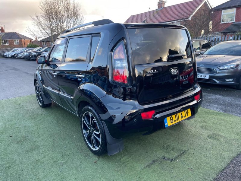 KIA SOUL