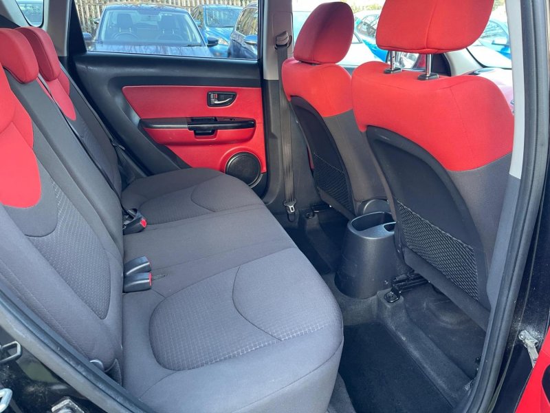 KIA SOUL