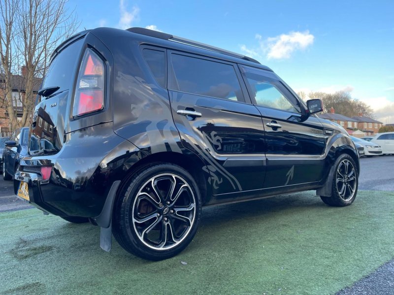 KIA SOUL