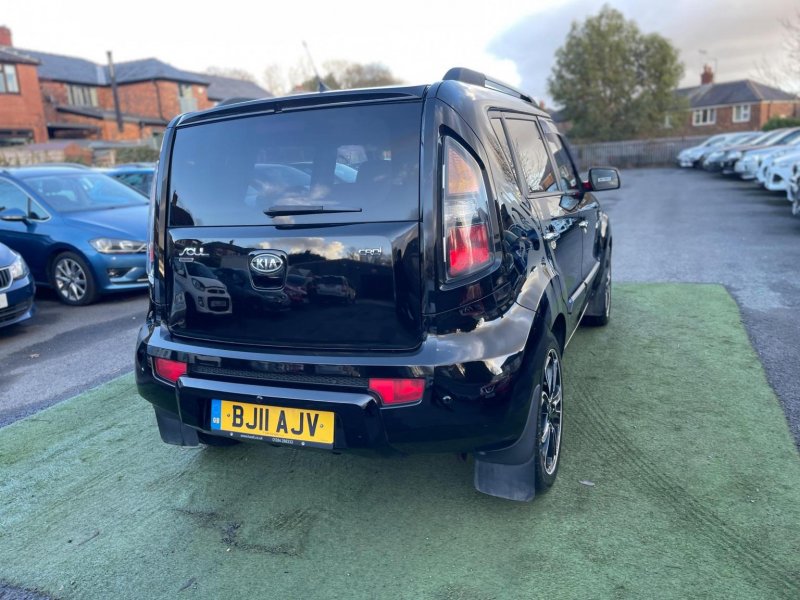 KIA SOUL