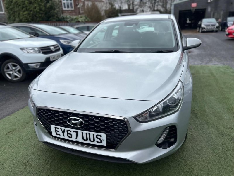 HYUNDAI I30