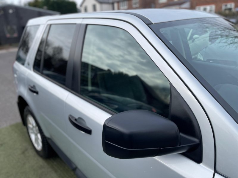 LAND ROVER FREELANDER 2