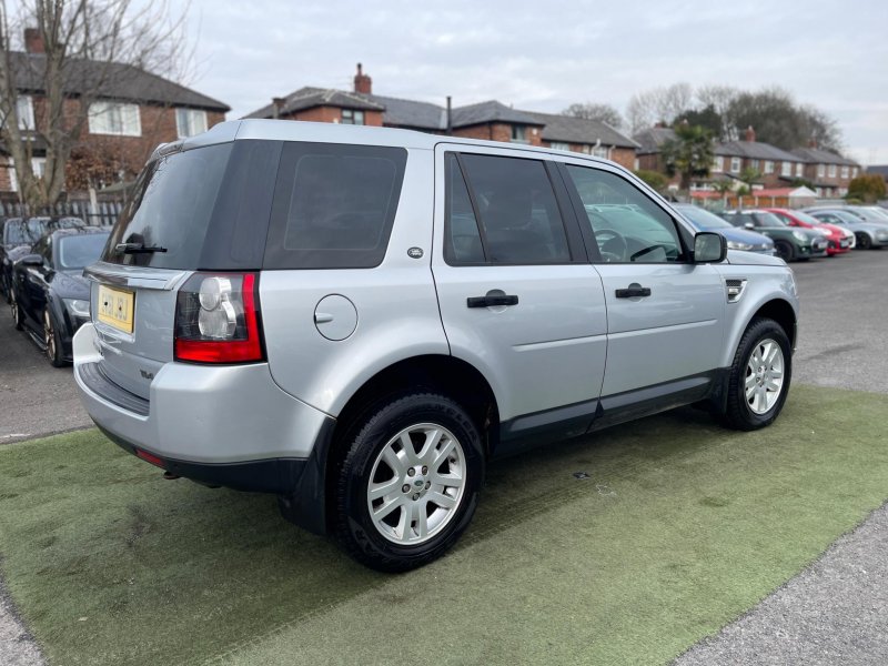 LAND ROVER FREELANDER 2