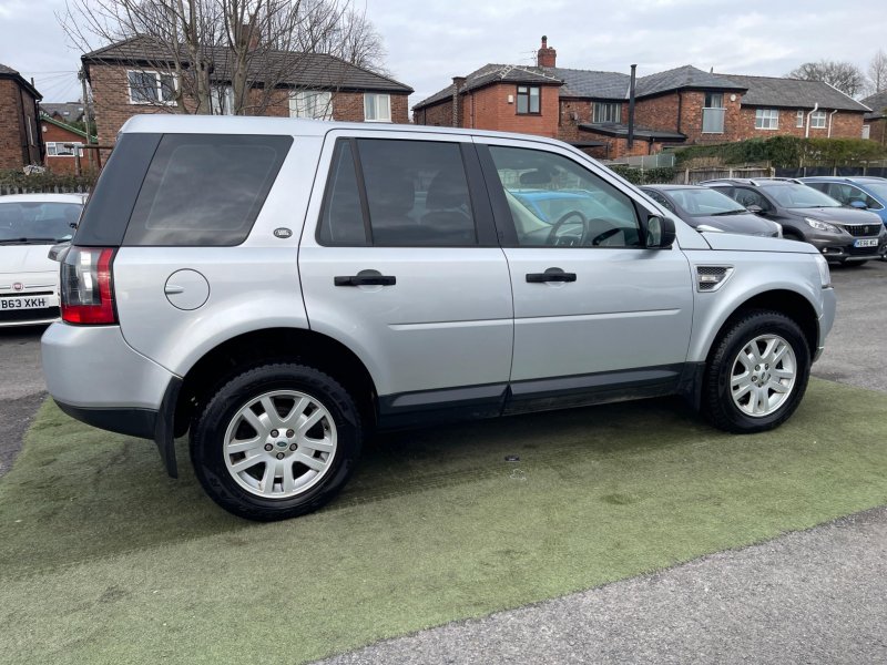 LAND ROVER FREELANDER 2